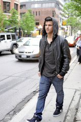 Taylor Lautner фото №299364