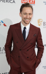 Tom Hiddleston - THE BAFTA TEA PARTY AT FOUR SEASONS HOTEL IN LA фото №947401
