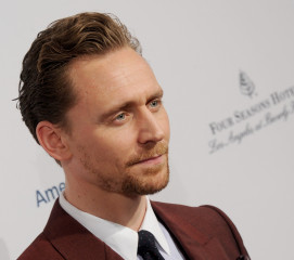 Tom Hiddleston - THE BAFTA TEA PARTY AT FOUR SEASONS HOTEL IN LA фото №947406