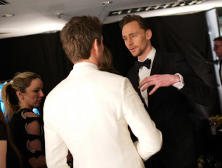 Tom Hiddleston - 70TH ANNUAL BRITISH ACADEMY FILM AWARDS фото №966499
