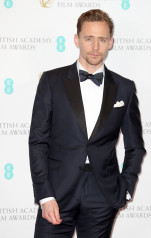 Tom Hiddleston - 70TH ANNUAL BRITISH ACADEMY FILM AWARDS фото №966502