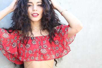 Vanessa Hudgens фото №894876