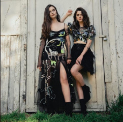 LAURA and VANESSA MARANO for Pulse Spikes Magazine, Summer 2019 фото №1210338