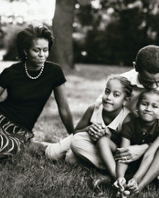 Фото 2168 к новости Мишель Обама украсила обложку Vogue