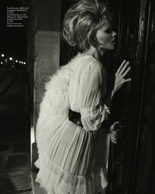 Фото 45495 к новости Лара Стоун в голландском Vogue