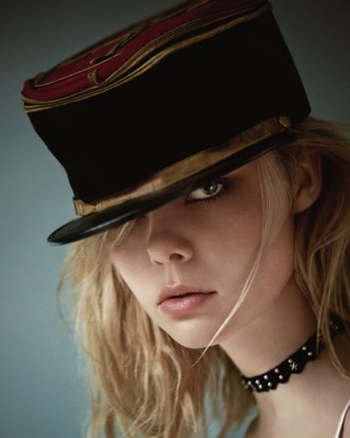 Фото 47159 к новости Элль Фаннинг на страницах австралийского Vogue