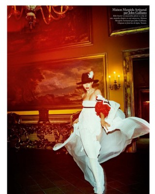 Фото 52750 к новости Джиджи Хадид в парижском Vogue