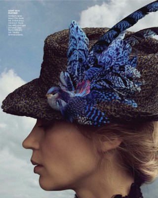 Фото 68474 к новости Эмили Блант – новая Мэри Поппинс на страницах Vogue