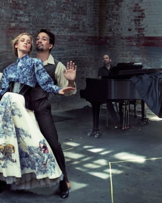 Фото 68475 к новости Эмили Блант – новая Мэри Поппинс на страницах Vogue