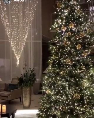 Фото 69078 к новости Как Вера Брежнева украсила дом на Рождество
