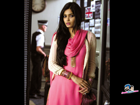 Diana Penty  pic #576398