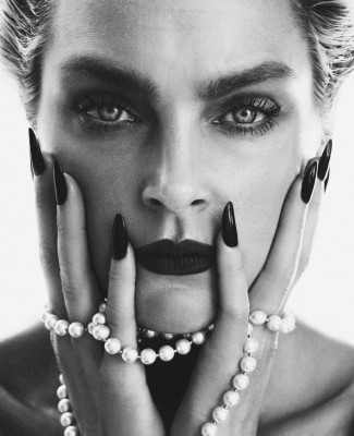 Jessica Stam ~ Harper’s Bazaar Turkey 122024 by Daniella Midenge