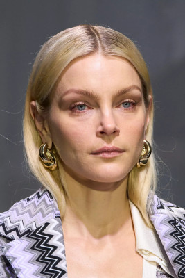 Jessica Stam