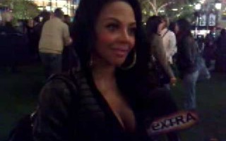 Lil' Kim EXTRA Interview @ The Grove in Los Angeles