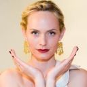 Amber Valletta