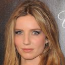 Annabelle Wallis