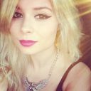 Nina Nesbitt icon