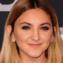 Julia Michaels icon