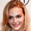 Madeline Brewer icon 64x64