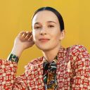 Claire van der Boom icon