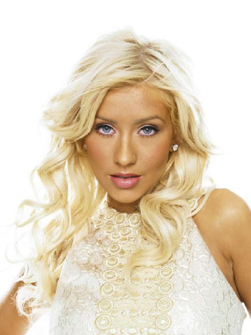 Christina Aguilera car Wash