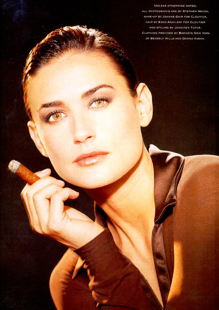 http://www.theplace.ru/archive/demi_moore/img/Demi_Moore_CA_02.jpg