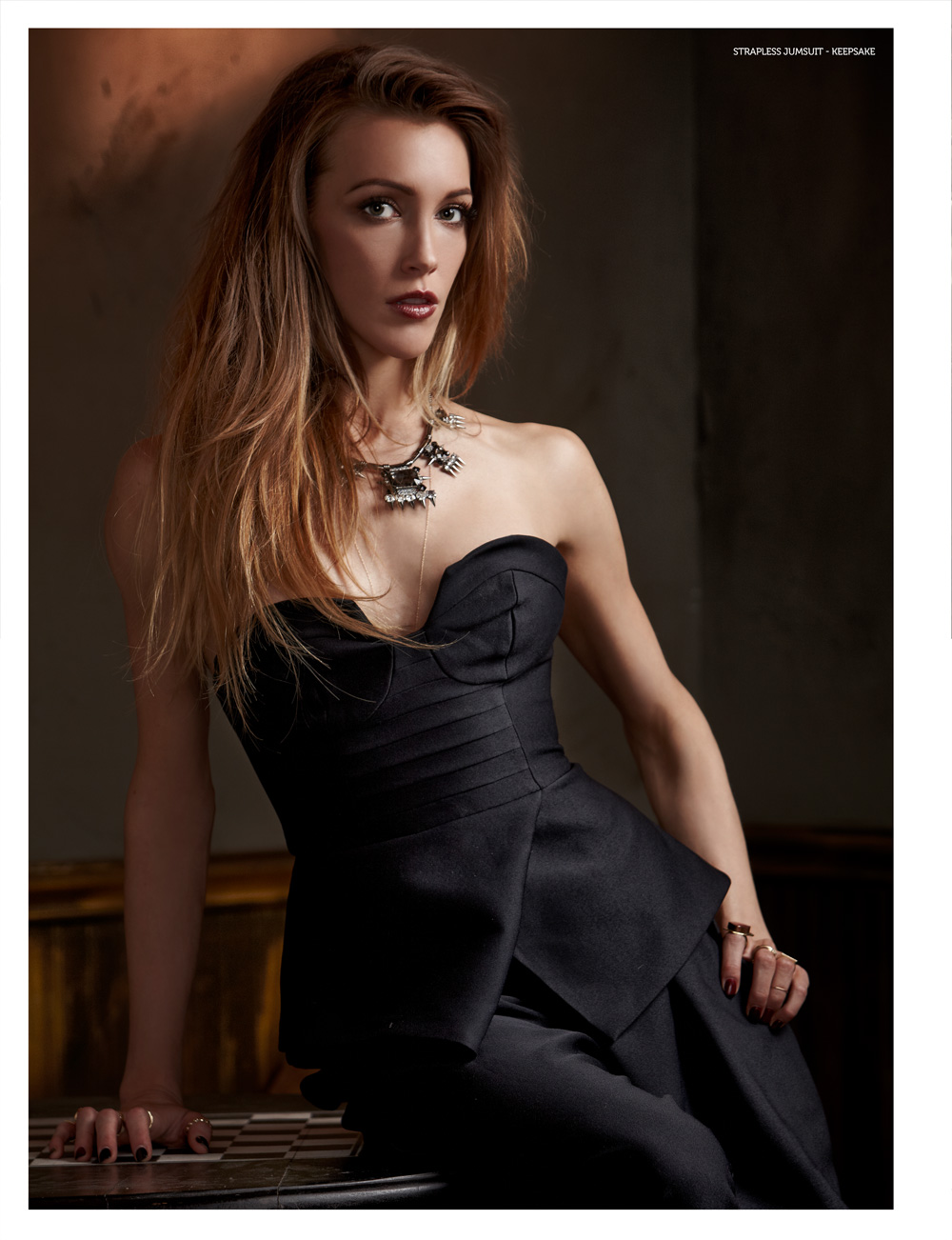http://www.theplace.ru/archive/katie_cassidy/img/katiecassidy_glamoholicmagazine_march2014_(4).jpg