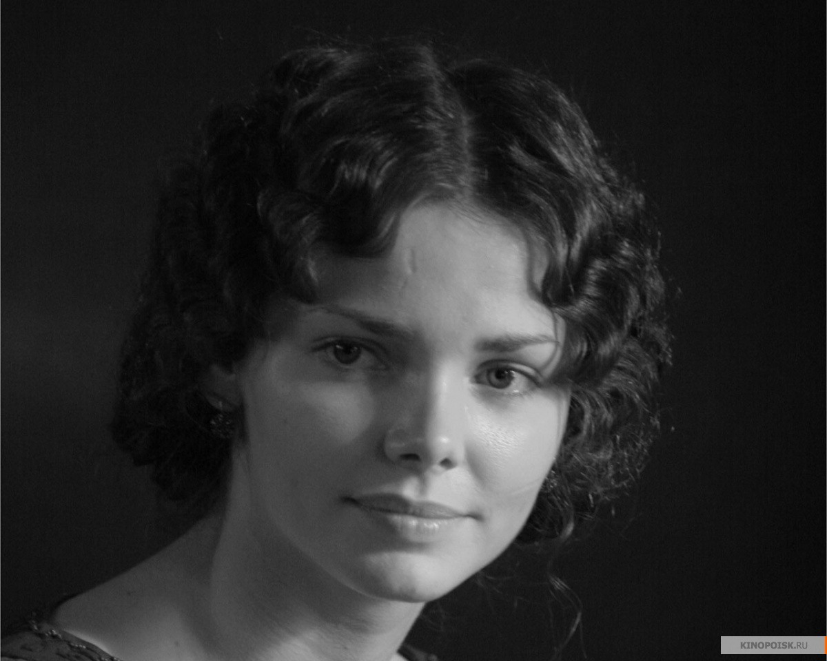 http://www.theplace.ru/archive/liza_boyarskaya/img/kinopoisk_ru_Admiral-2.jpg