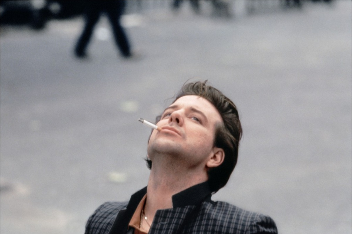 http://www.theplace.ru/archive/mickey_rourke/img/mickey_rourke_pope_o.jpg