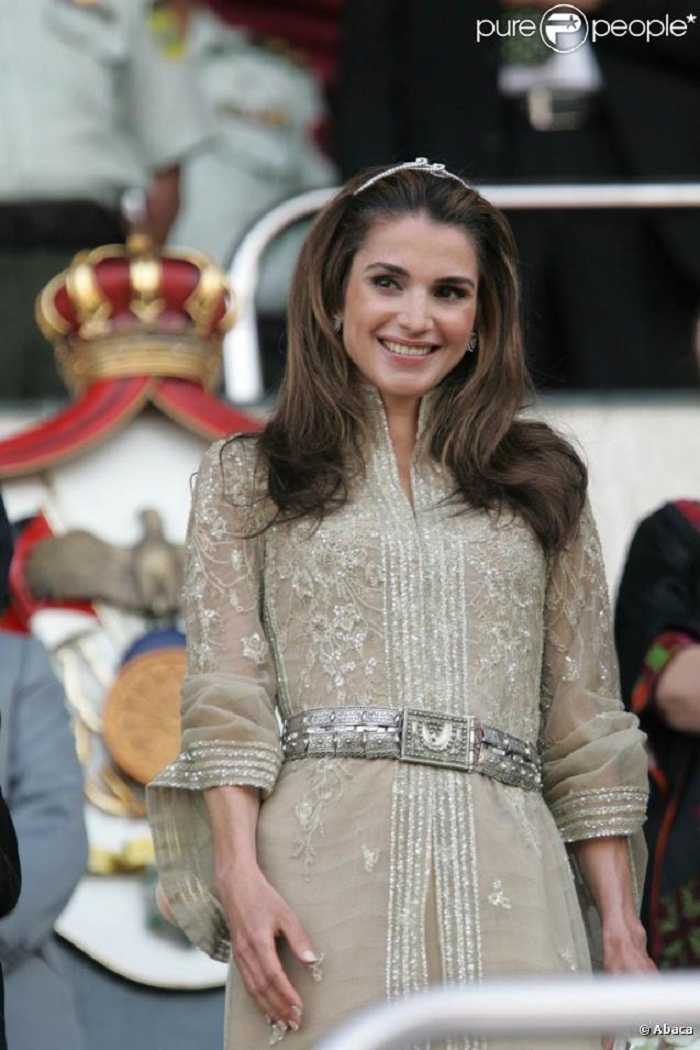 Принцесса иордании фото. Королева Рания. Принцесса Иордании Рания. Королева Иордании Рания Наряды. Принцесса Иордании Рания Наряды.