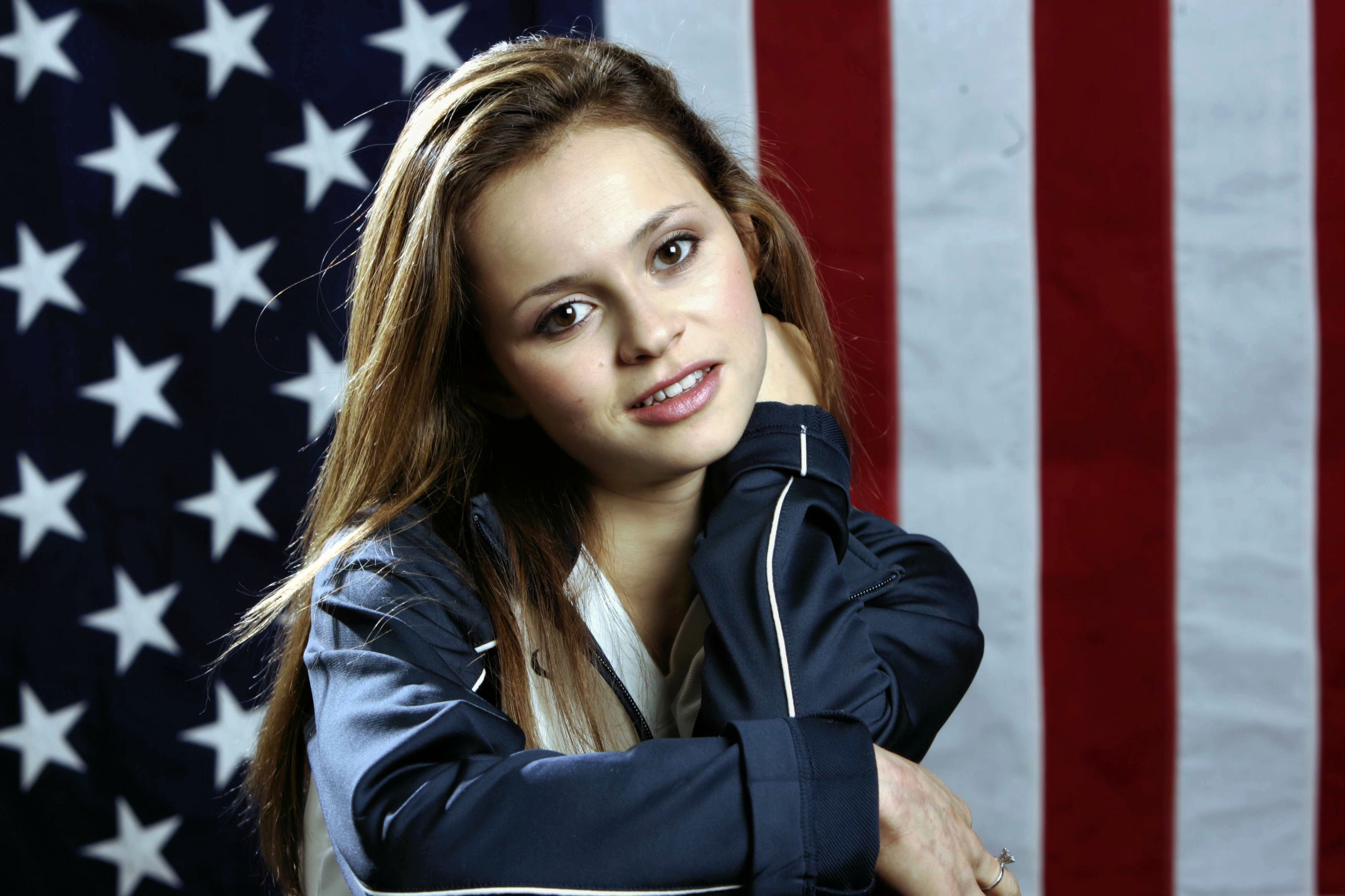 https://www.theplace.ru/archive/sasha_cohen/img/12-9.jpg