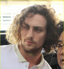 Aaron Johnson фото №557691