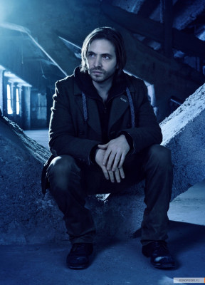 Aaron Stanford фото №965830