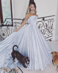 Ariana Grande - Alfredo Flores Photoshoot (2019) фото №1141877