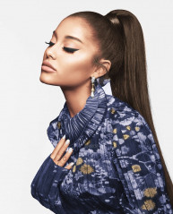 Ariana Grande - Givenchy Campaign 2019 фото №1198792