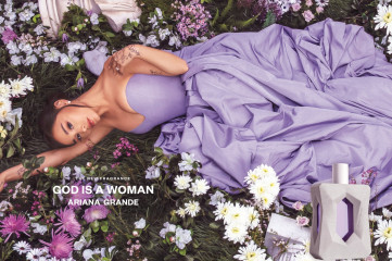 Ariana Grande - 'God Is A Woman' Fragrance (2021) фото №1300908
