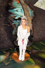 Ariana Grande in The Fader, Summer 2018 фото №1080797