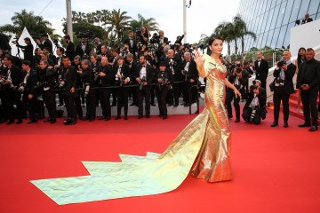 Aishwarya Rai - Screening of The La Belle Epoque, Cannes // 20.05.19 фото №1265920