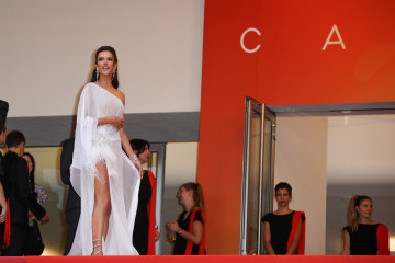 Alessandra Ambrosio – 2019 Cannes Film Festival Opening Ceremony фото №1175335