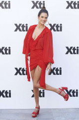 Alessandra Ambrosio – Xti New Collection Presentation in Madrid фото №1069512