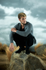 Alex Pettyfer фото №399562