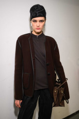 Alexandra Micu for Giorgio Armani F/W 25 фото №1413170