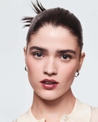 Alexandra Micu for Booby Brown фото №1415827