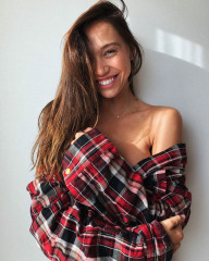 Alexis Ren фото №1101238