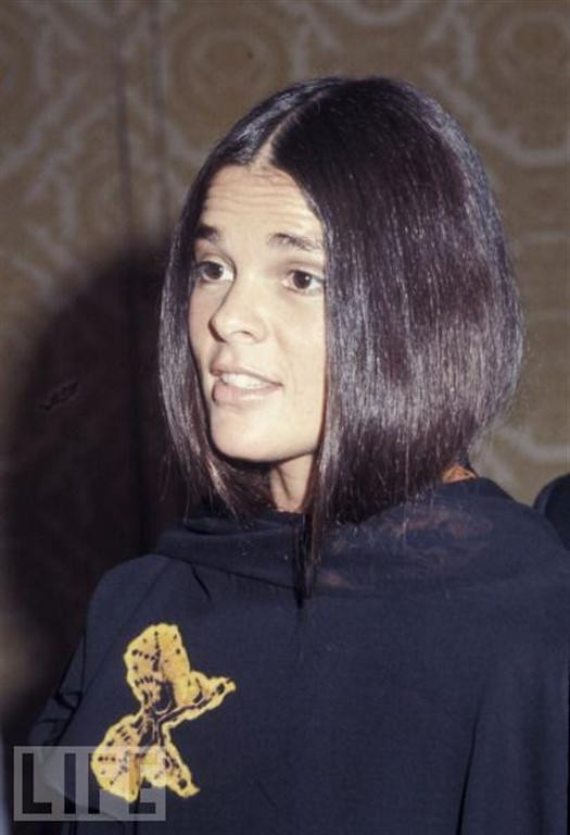 Эли Макгроу (Ali MacGraw)