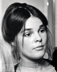 Ali MacGraw фото №395722