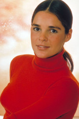 Ali MacGraw фото №396400