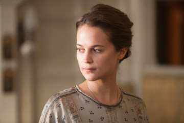 Alicia Vikander - Testament Of Youth (2015) фото №1242095