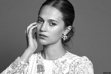 Alicia Vikander - Zurich Film Festival (2017) фото №1261840