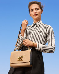 Alicia Vikander - 'Louis Vuitton' Campaign (2019) фото №1225977